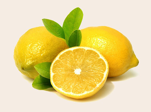 【レモンのアロマオイル／精油】効能やおすすめブレンドを紹介